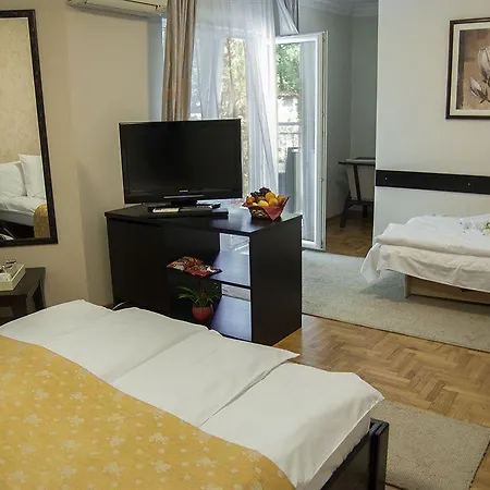 Casa de hóspedes Forest Belgrado