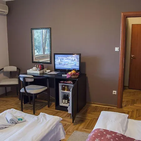 Forest 贝尔格莱德