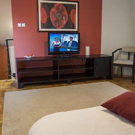 Casa de hóspedes Forest 4*