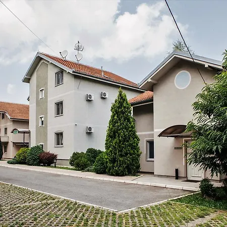 Guest house Forest 4*